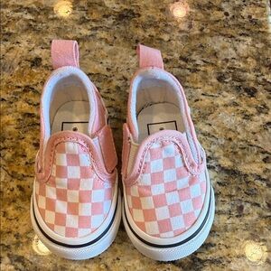 Vans infant Pink Check Slip-On Canvas Shoes